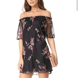 NWT BB Dakota floral off the shoulder Lacole mini dress